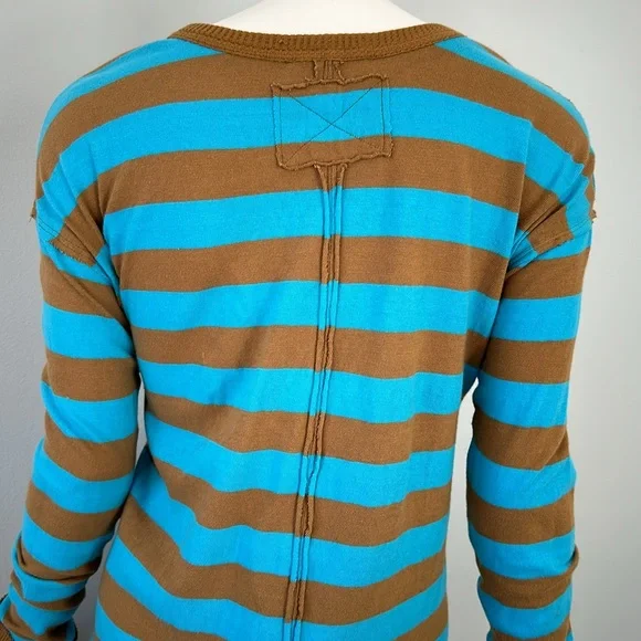 We The Free Sail Away Long Sleeve Tee Savannah Blue Combo NWOT - Picture 13 of 14